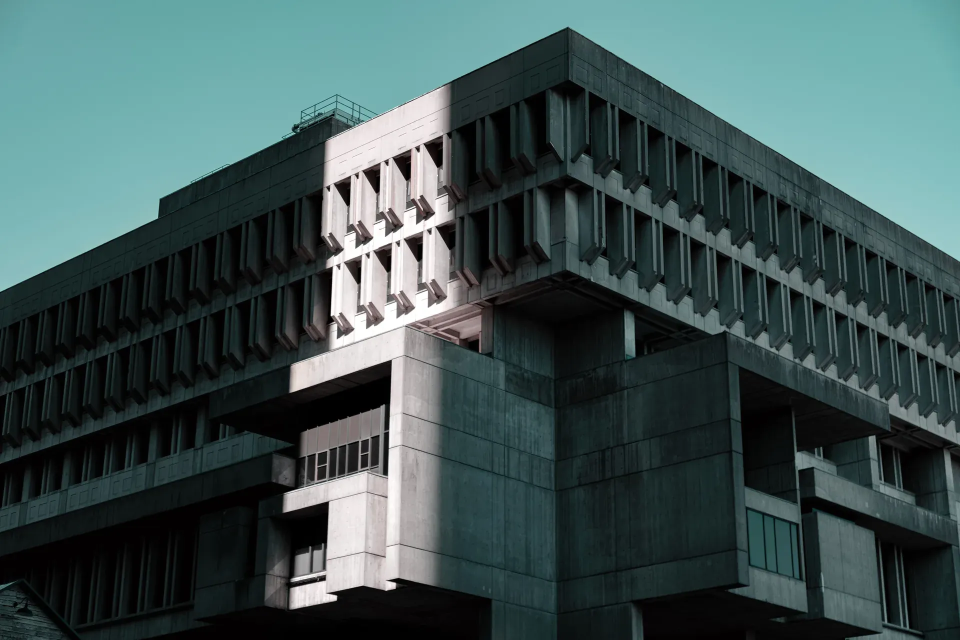 Arquitectura brutalista de hormigón